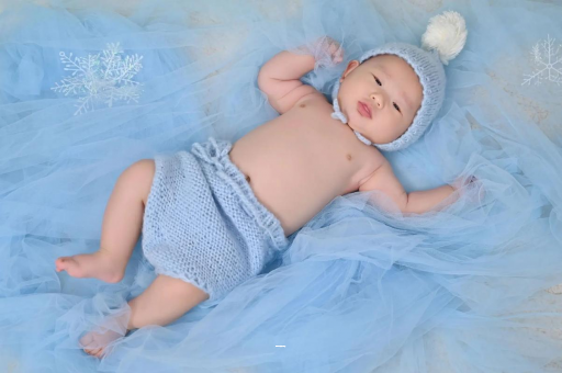 乐清宝宝几个月可以吃饭